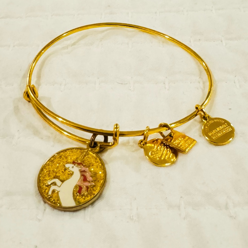 Alex and Ani Unicorn Charm Bangle : Children's Miracle Network Hospitals